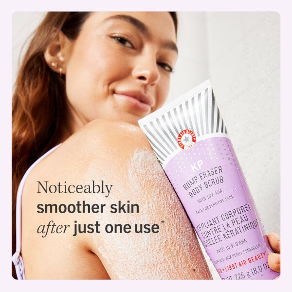 First Aid Beauty First Aid Beauty KP Bump Eraser Body Scrub con 10% AHA 226ml Negozio