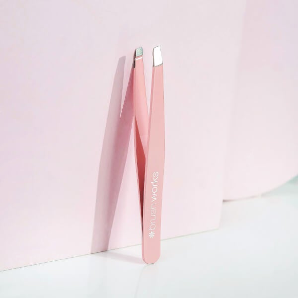 brushworks brushworks Precision Slanted Tweezers 2025