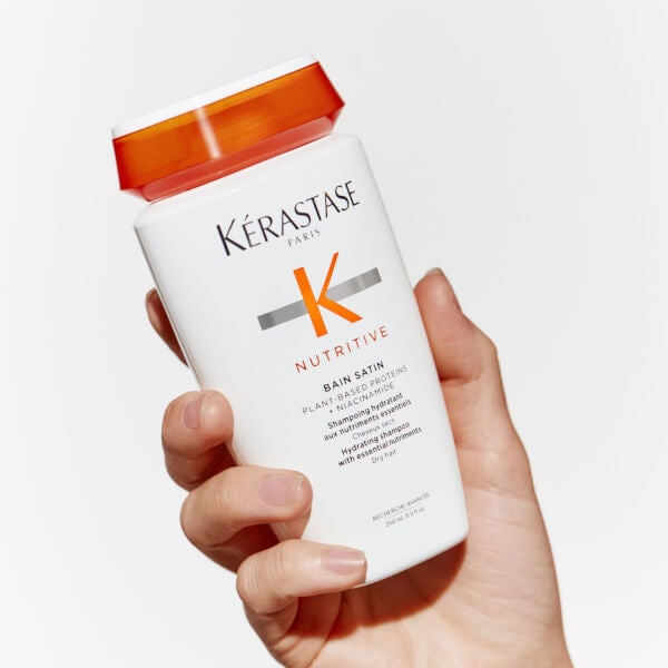 Kerastase Kérastase Nutritive Bain Satin Hydrating Shampoo for Dry Hair 250ml Offerta Anniversario