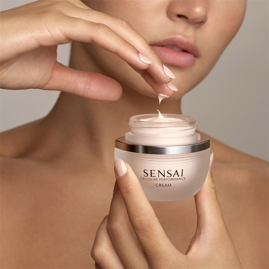 SENSAI Basis Linie Cream Offerta Pasqua