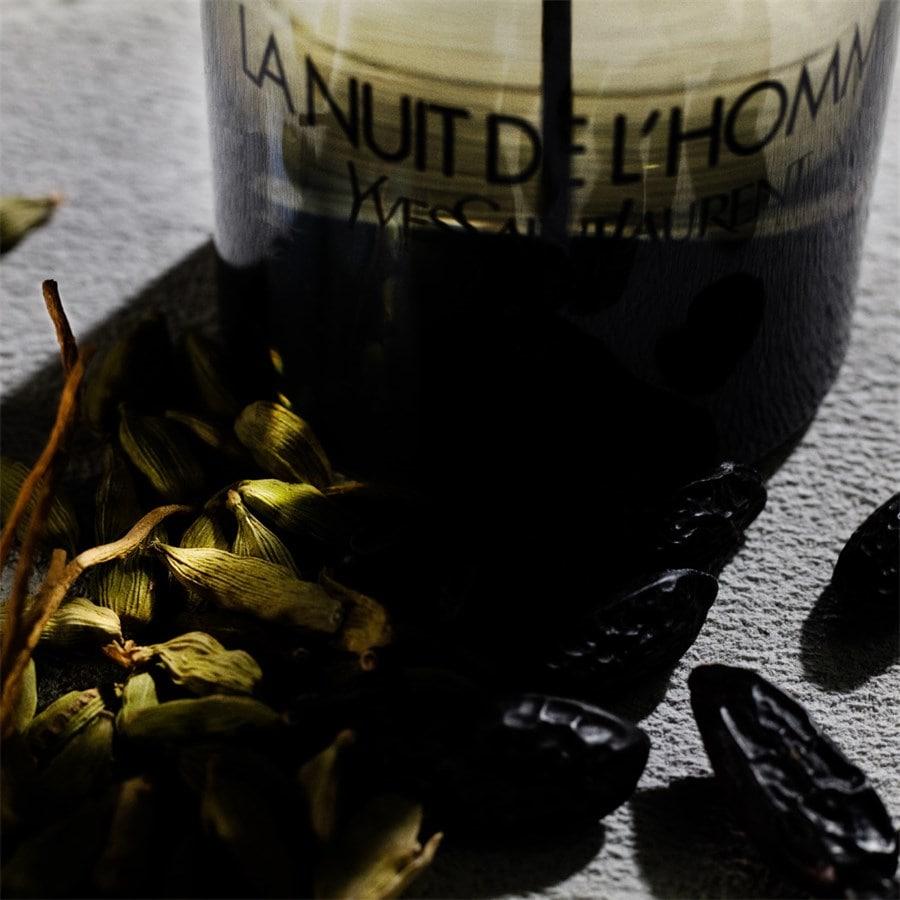 Yves Saint Laurent La Nuit De L'Homme Eau de Toilette Spray Nuovi prodotti
