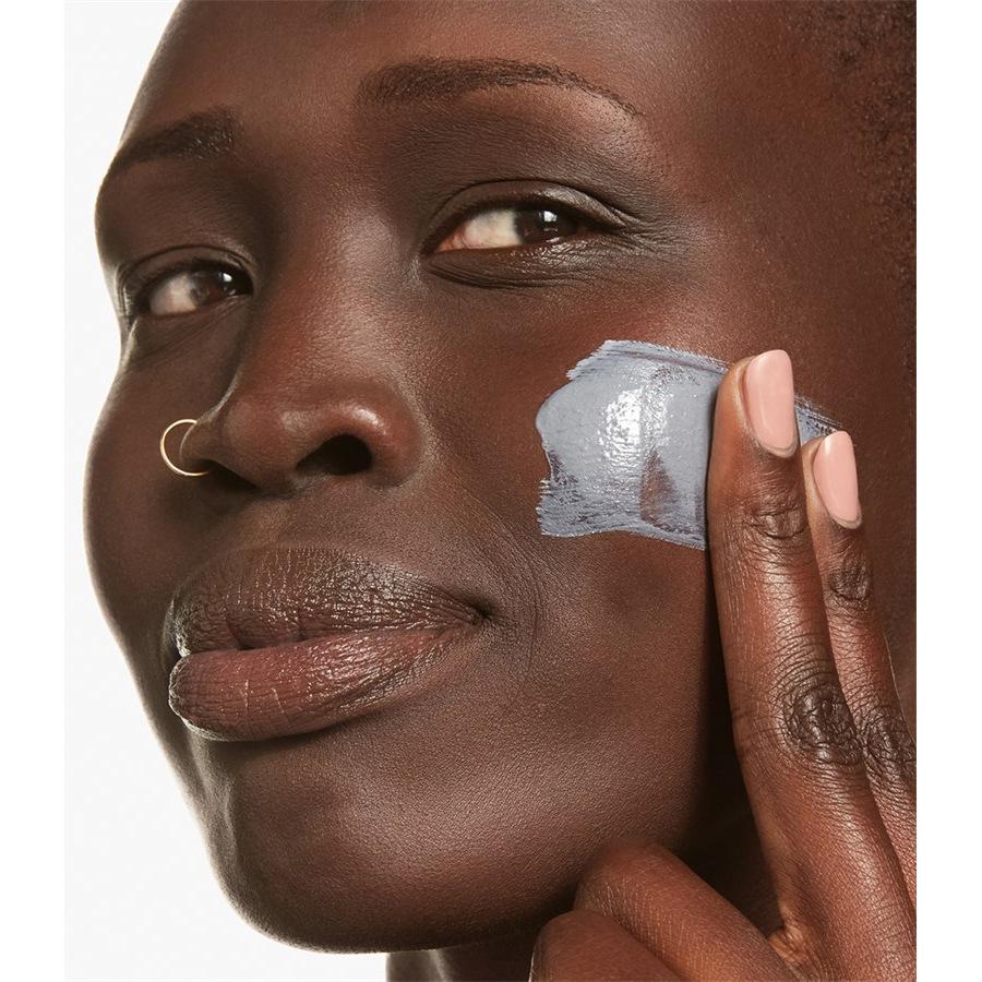 Clinique Prodotti esfolianti 2-in-1 Charcoal Mask + Scrub Novità