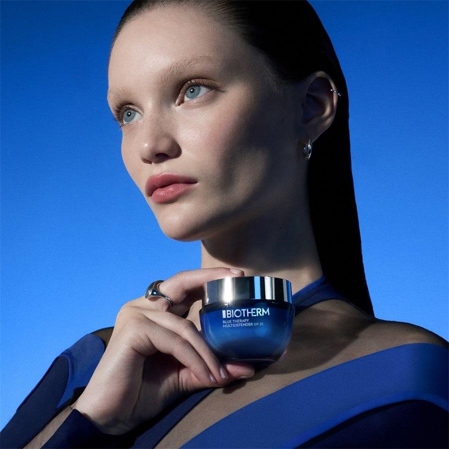 Biotherm Blue Therapy Multi-Defender SPF 25 Spedizione gratuita