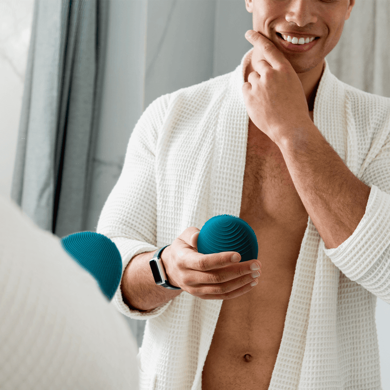 FOREO Dispositivo intelligente per la pulizia e il rassodamento del viso Offerte esclusive